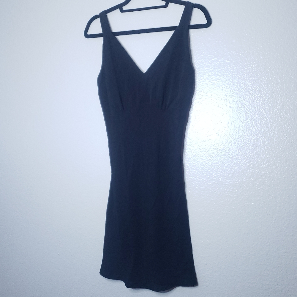 NWT Abercrombie & Fitch V Neck Dress Black Size S T - Picture 4 of 15